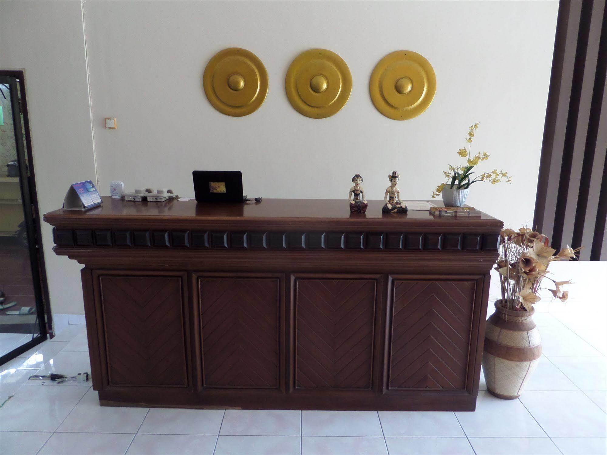 Oyo 201 Emdi House Timoho Ξενοδοχείο Γιογκιακάρτα Εξωτερικό φωτογραφία